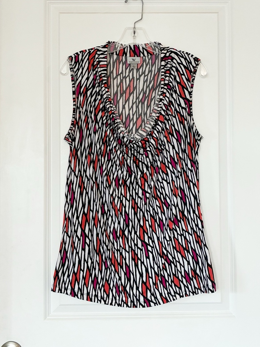 White, Black Red & Pink Patterned Sleeveless Top by Worthington. Size Large